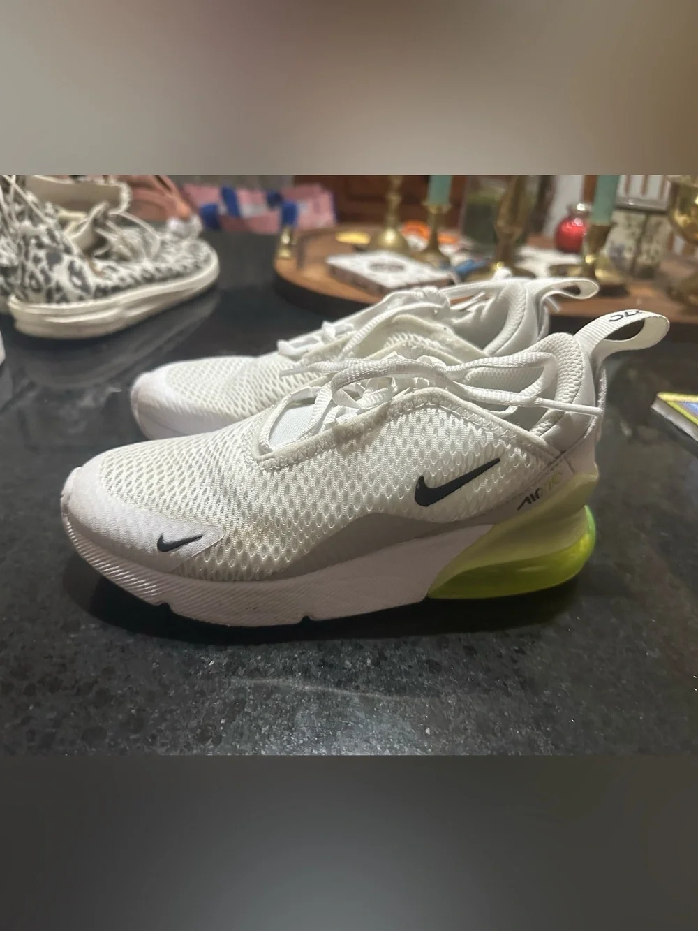 Nike Air 270 youth size 1